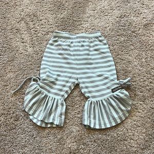 Matilda, Jane, ruffle pants, color, blue, and gray